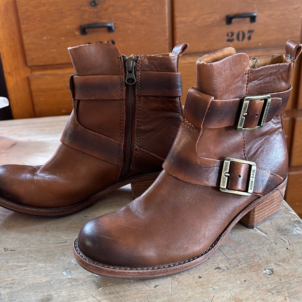 Bootie - Picture 5 of 5